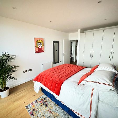 Stunning Beach Front Apartment With Sea Views, Free Parking & Balcony Ramsgate Exteriér fotografie