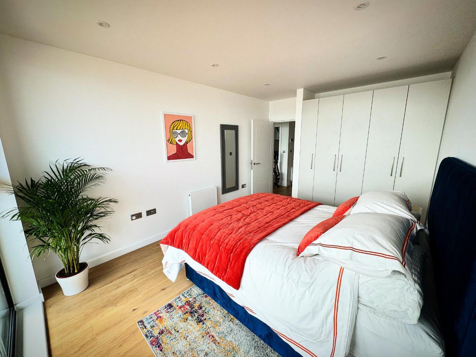 Stunning Beach Front Apartment With Sea Views, Free Parking & Balcony Ramsgate Exteriér fotografie