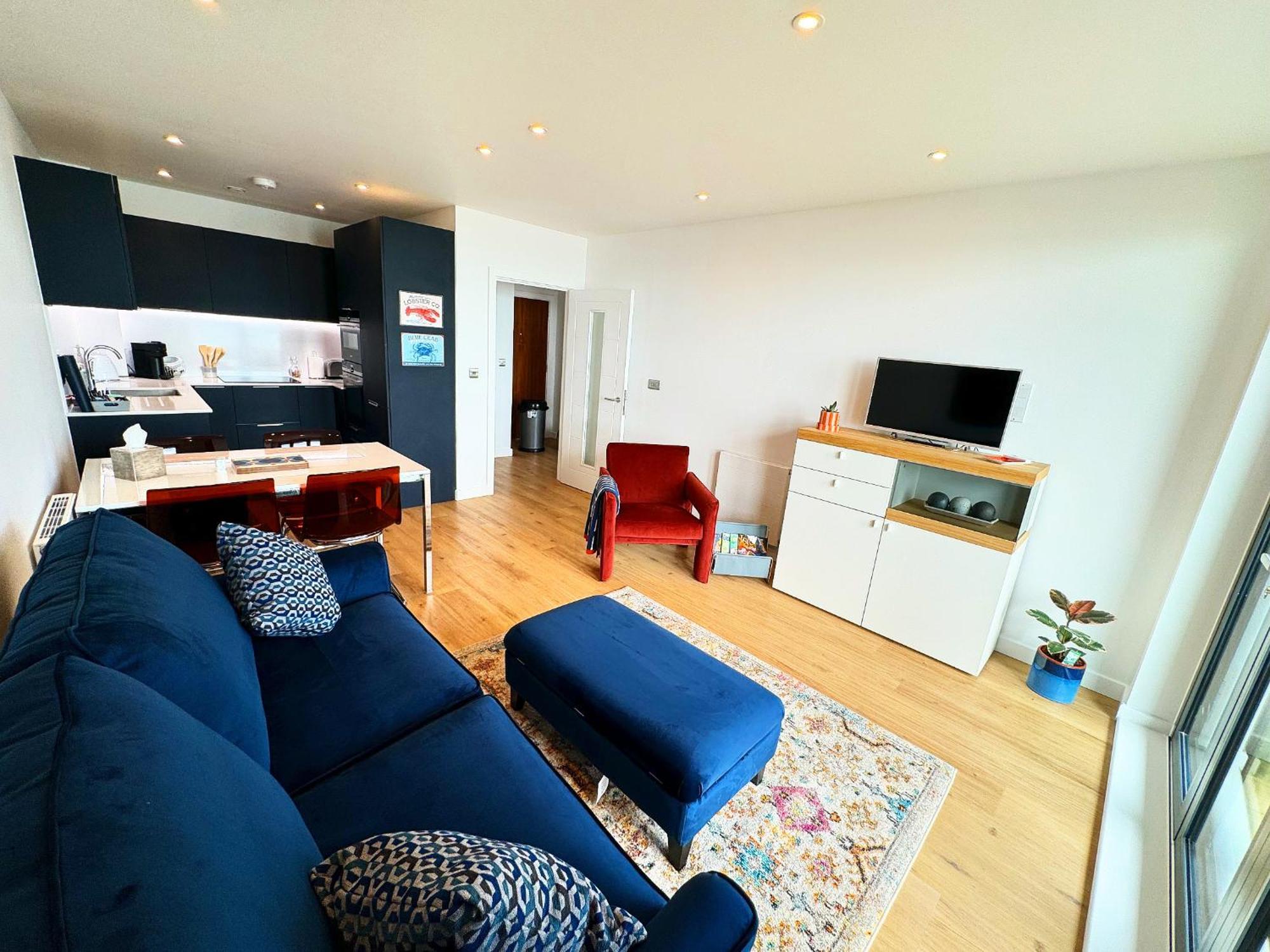 Stunning Beach Front Apartment With Sea Views, Free Parking & Balcony Ramsgate Exteriér fotografie